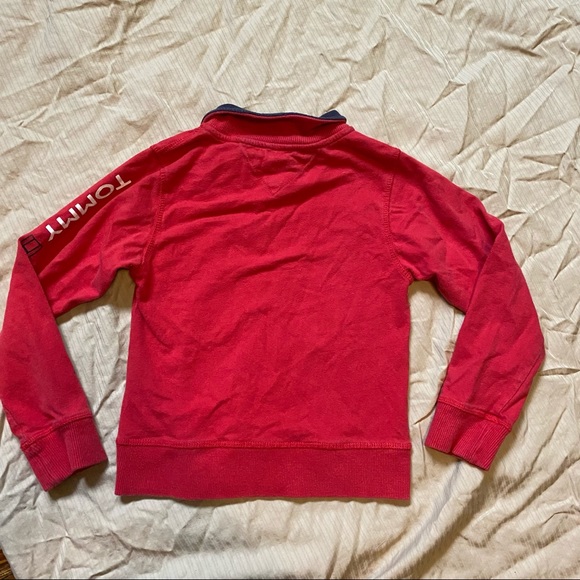 Red Tommy Hilfiger pullover - Picture 3 of 3